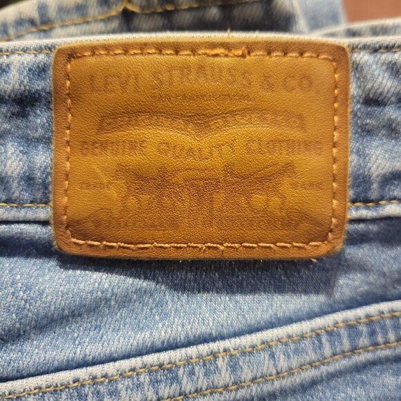 Levi Jeans Skinny - Picture 3 of 6